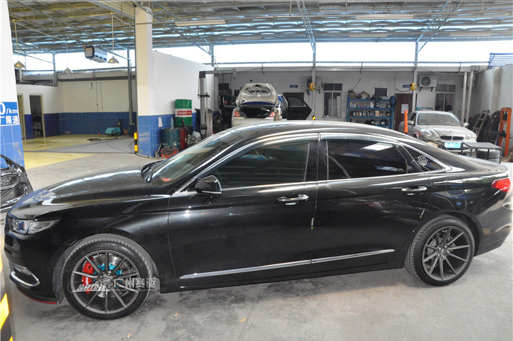 改裝后的金牛座剎車AP9040剎車