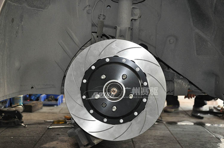 別克君威剎車升級改裝AP9040剎車卡鉗 別克君威剎車升級改裝AP9040剎車卡鉗