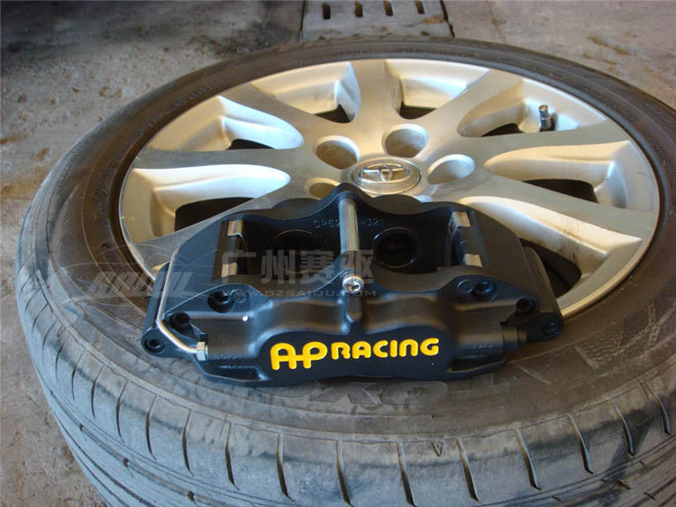 豐田凱美瑞剎車升級改裝 全套黑色AP5200配AP330碟剎車套裝 豐田凱美瑞剎車升級改裝 全套黑色AP5200配AP330碟剎車套裝