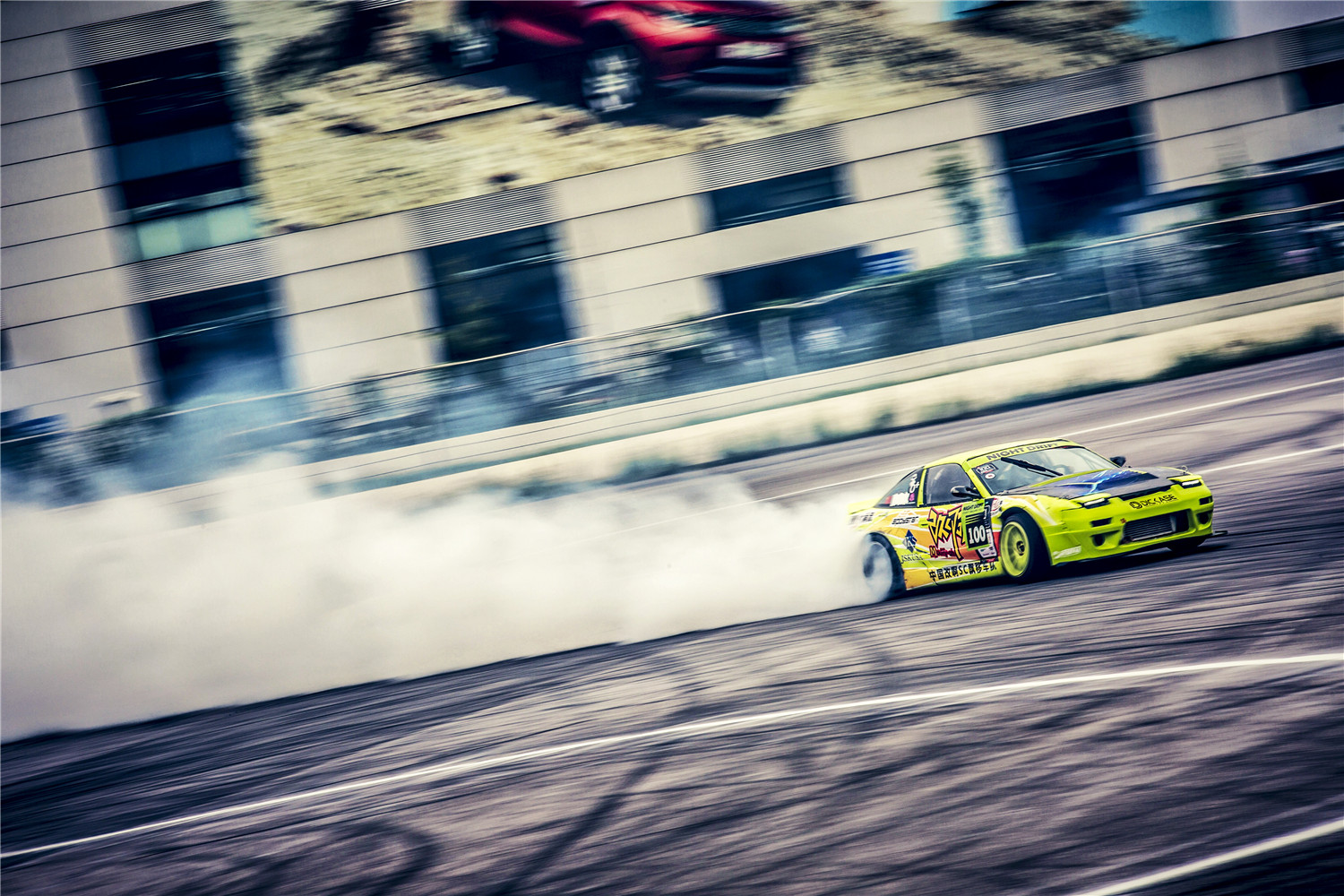 備戰北京D1漂移賽！1000匹馬力發動機