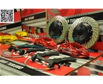 悍馬H2改裝BREMBO六活塞剎車套裝 悍馬改裝BREMBO競(jìng)技版剎車套裝?
